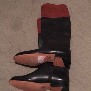 Frye size 7.5 pull on boots never worn